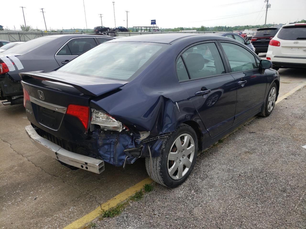 Photo 4 from auction – 2011 HONDA CIVIC LX with VIN 19XFA1F52BE029316