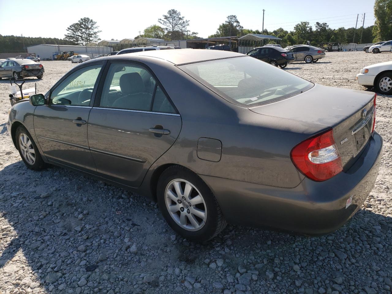 Photo 3 from auction – 2003 TOYOTA CAMRY LE with VIN 4T1BE32K63U719417