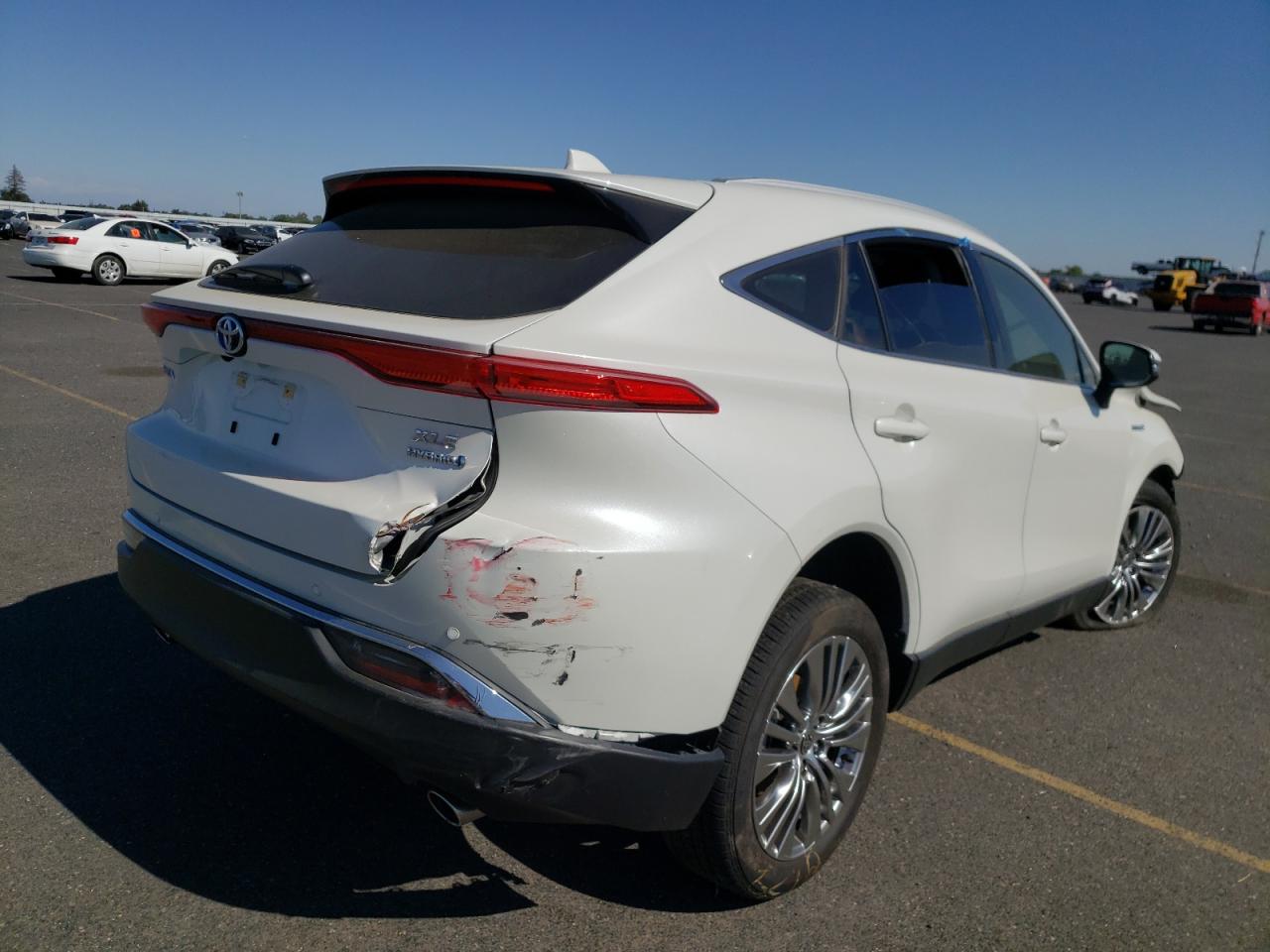 Photo 4 from auction – 2021 TOYOTA VENZA LE with VIN JTEAAAAH3MJ059356