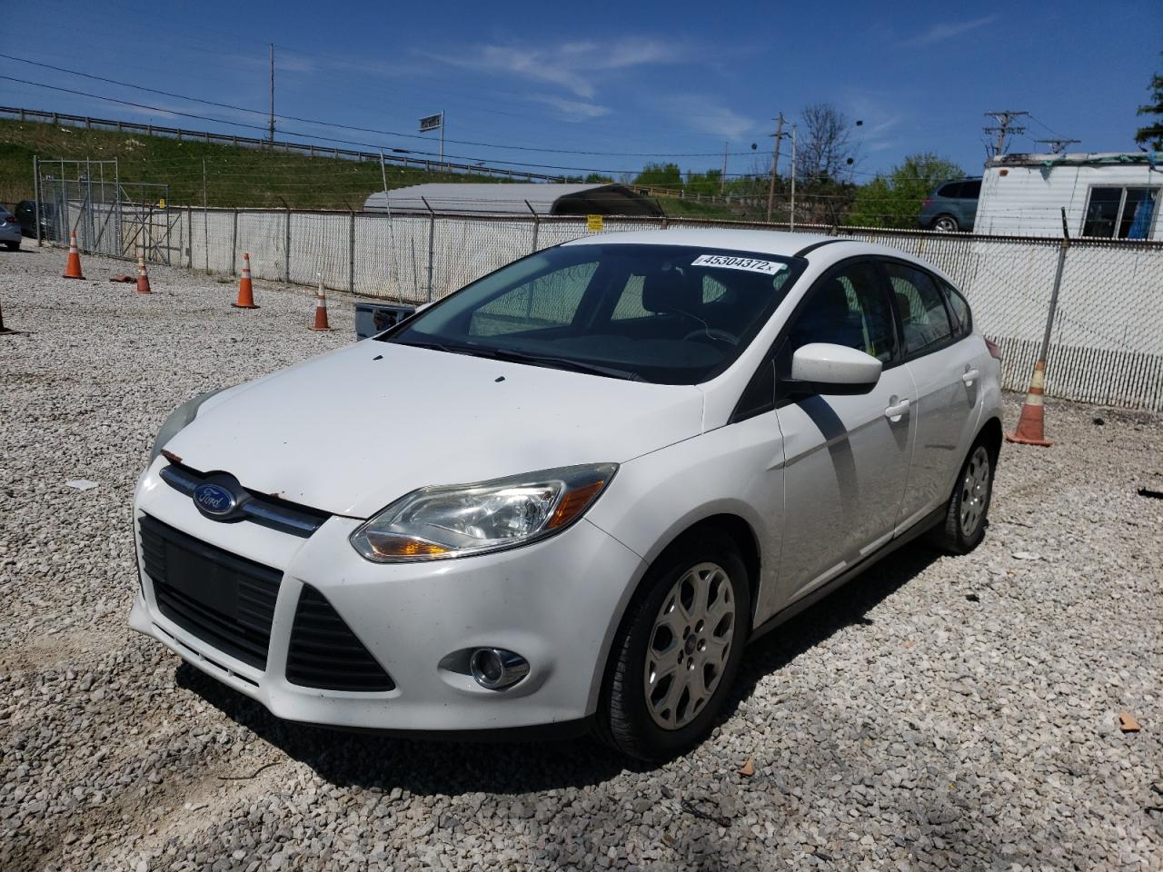 Photo 2 from auction – 2012 FORD FOCUS SE with VIN 1FAHP3K25CL197352