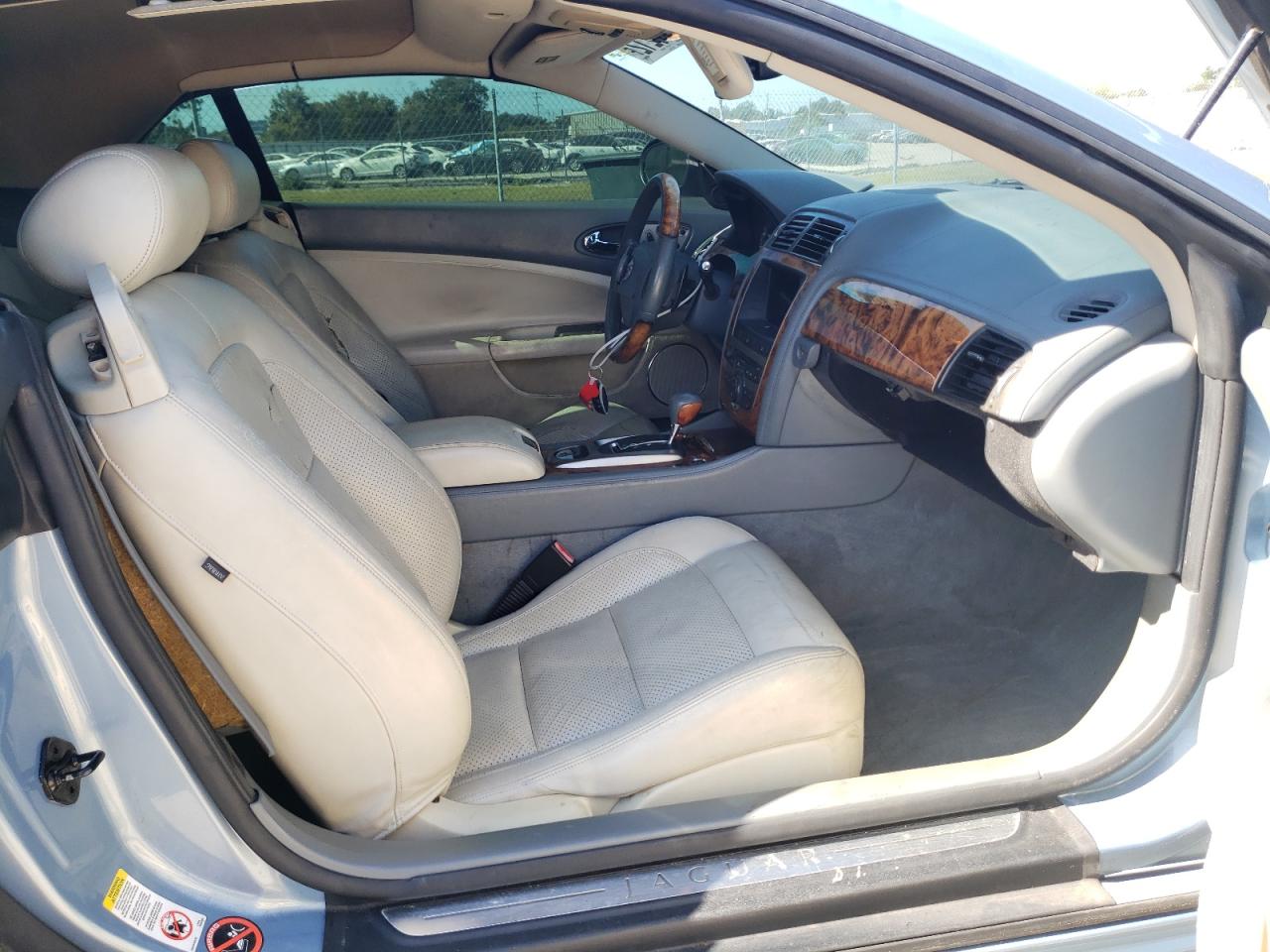 Photo 5 from auction – 2007 JAGUAR XK with VIN SAJWA44B475B11176