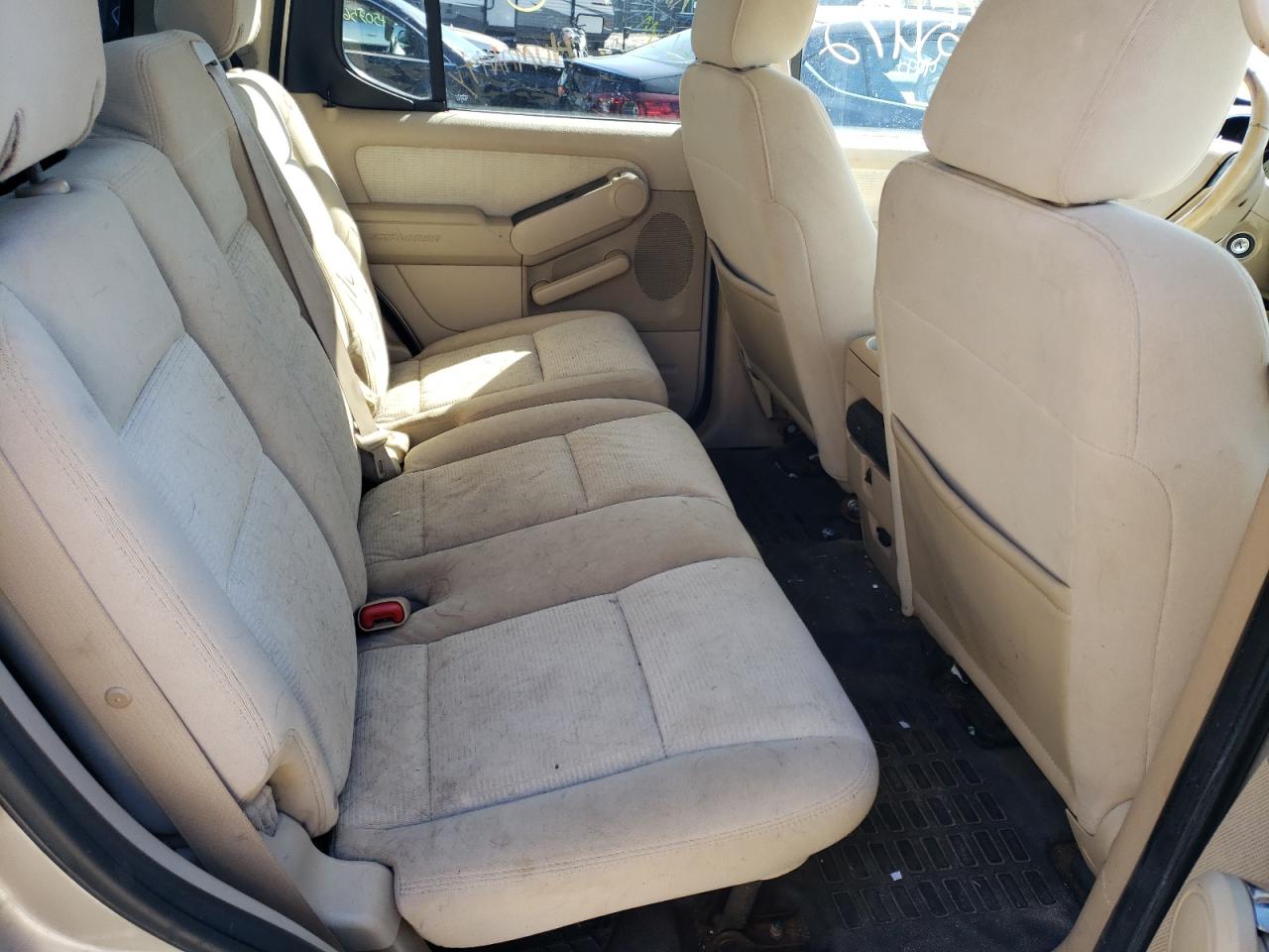 Photo 6 from auction – 2007 FORD EXPLORER S with VIN 1FMEU53K47UA11067