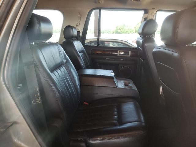 Photo 6 from auction – 2003 LINCOLN NAVIGATOR with VIN 5LMFU27R23LJ09215