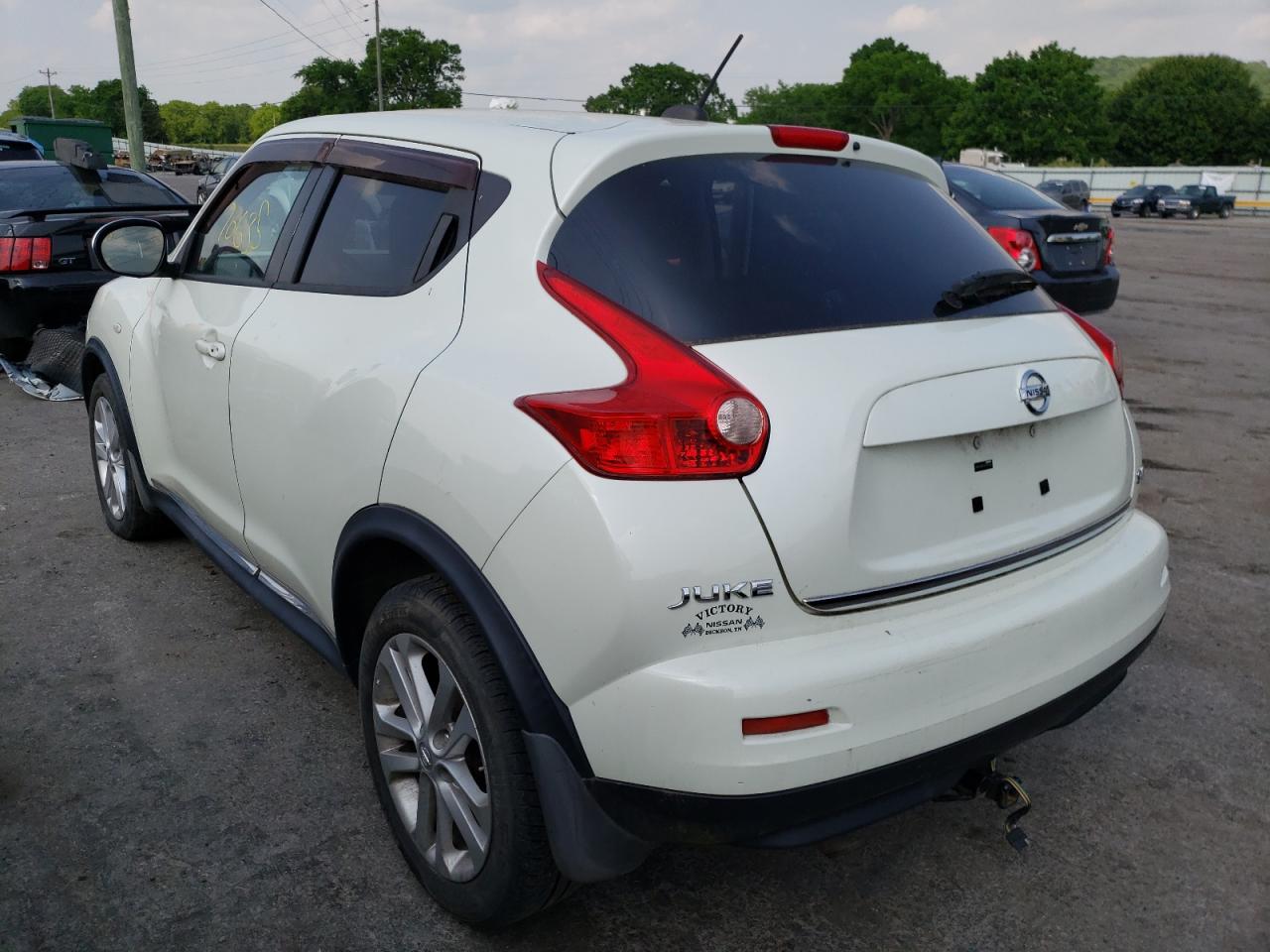 Photo 3 from auction – 2011 NISSAN JUKE S with VIN JN8AF5MV1BT027039