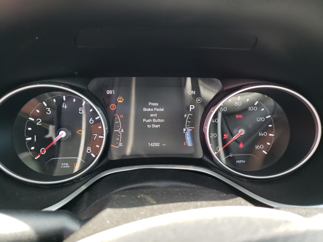 Photo 8 from auction – 2021 JEEP COMPASS LA with VIN 3C4NJDBB9MT500840
