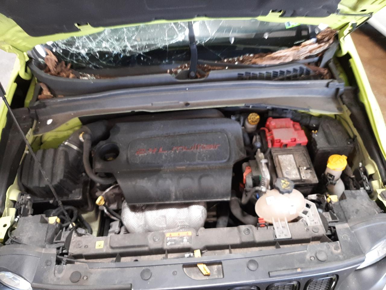 Photo 7 from auction – 2018 JEEP RENEGADE L with VIN ZACCJBBB7JPH37437