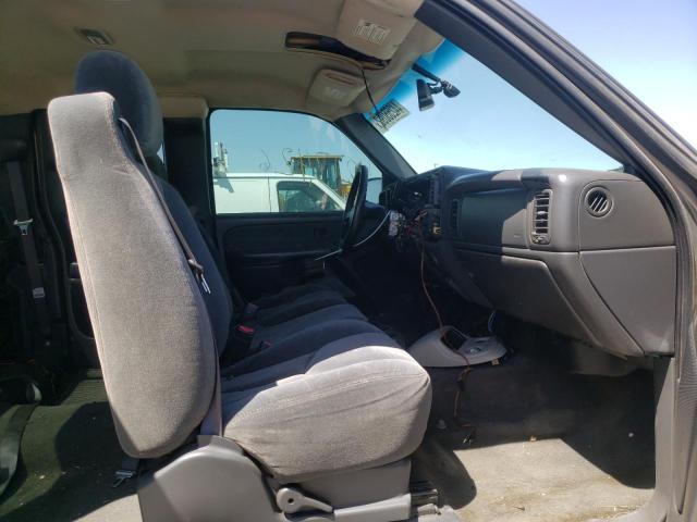 Photo 5 from auction – 2003 CHEVROLET SILVRK1500 with VIN 2GCEC19V231142814