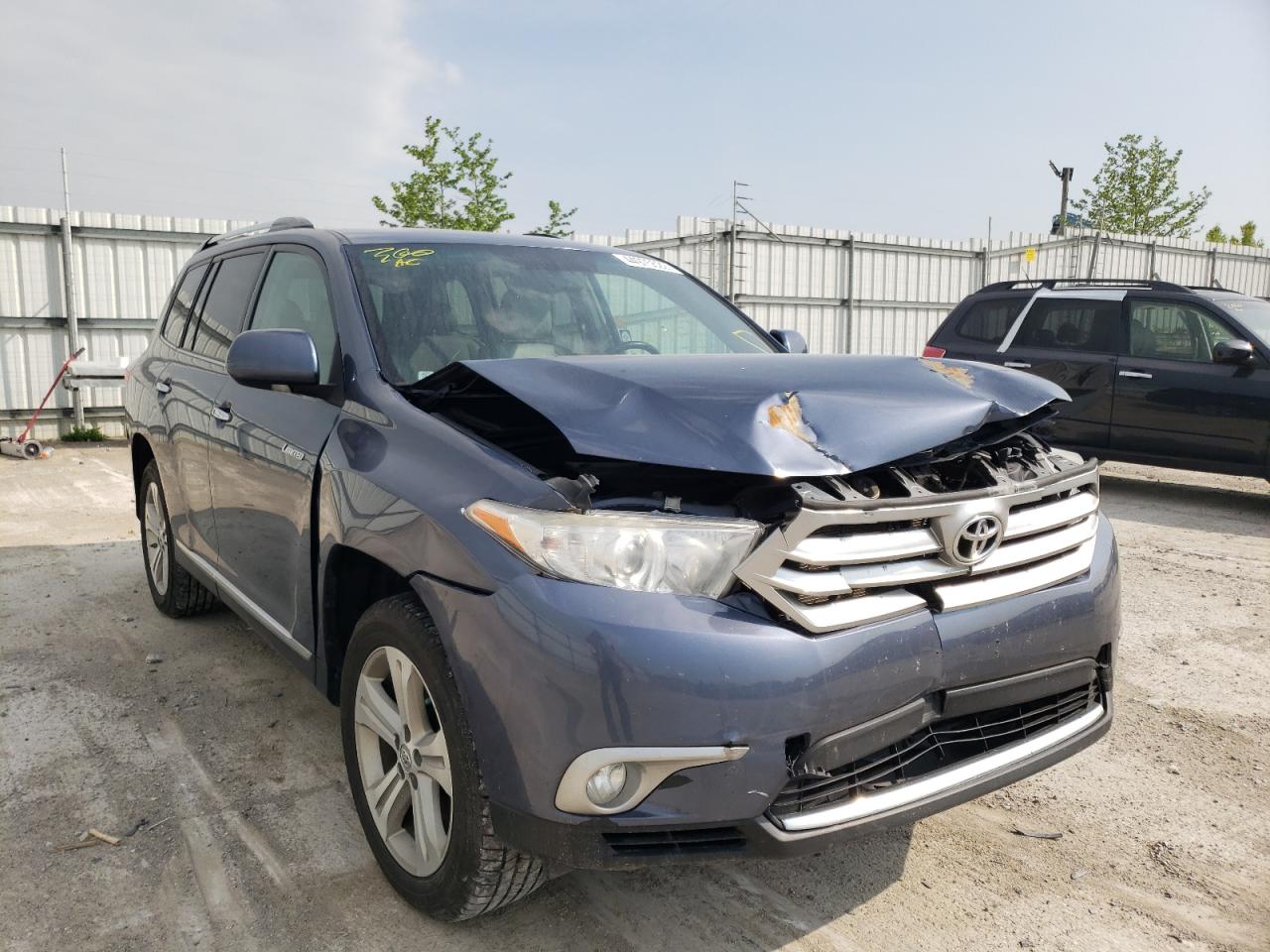 Photo 9 from auction – 2013 TOYOTA HIGHLANDER with VIN 5TDDK3EH3DS239444