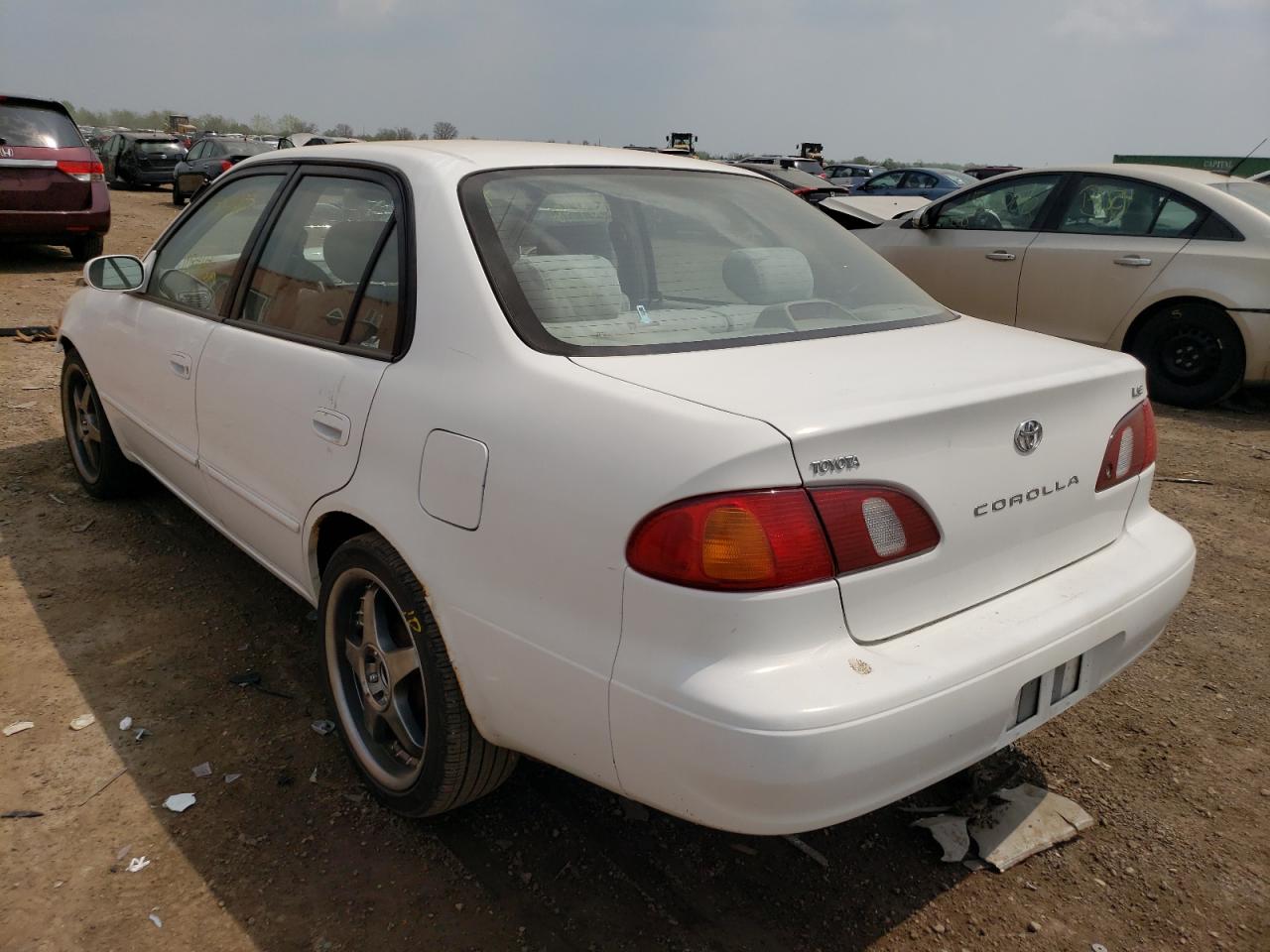 Photo 3 from auction – 1998 TOYOTA COROLLA VE with VIN 2T1BR18E3WC005034