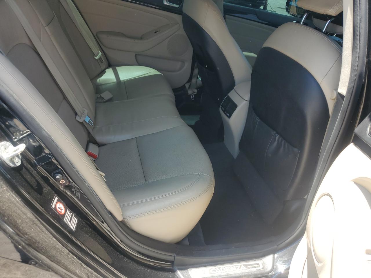 Photo 6 from auction – 2014 KIA CADENZA PR with VIN KNALN4D74E5144302