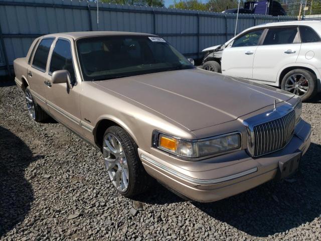 LINCOLN TOWN CAR E 1997 with VIN 1LNLM81W8VY687252 - Photo from auction