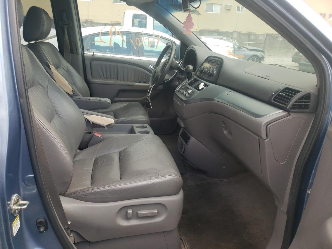 Photo 5 from auction – 2008 HONDA ODYSSEY EX with VIN 5FNRL38708B038326
