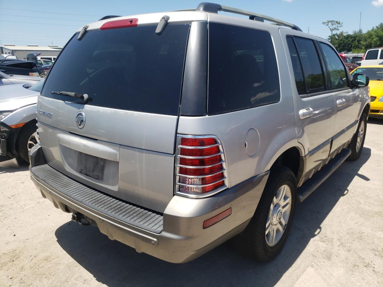 Photo 4 from auction – 2004 MERCURY MOUNTAINEE with VIN 4M2DU66E44UJ22641