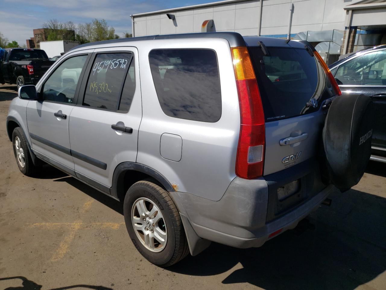 صورة رقم 3 من المزاد - 2002 HONDA CR-V مع VIN JHLRD78832C015384