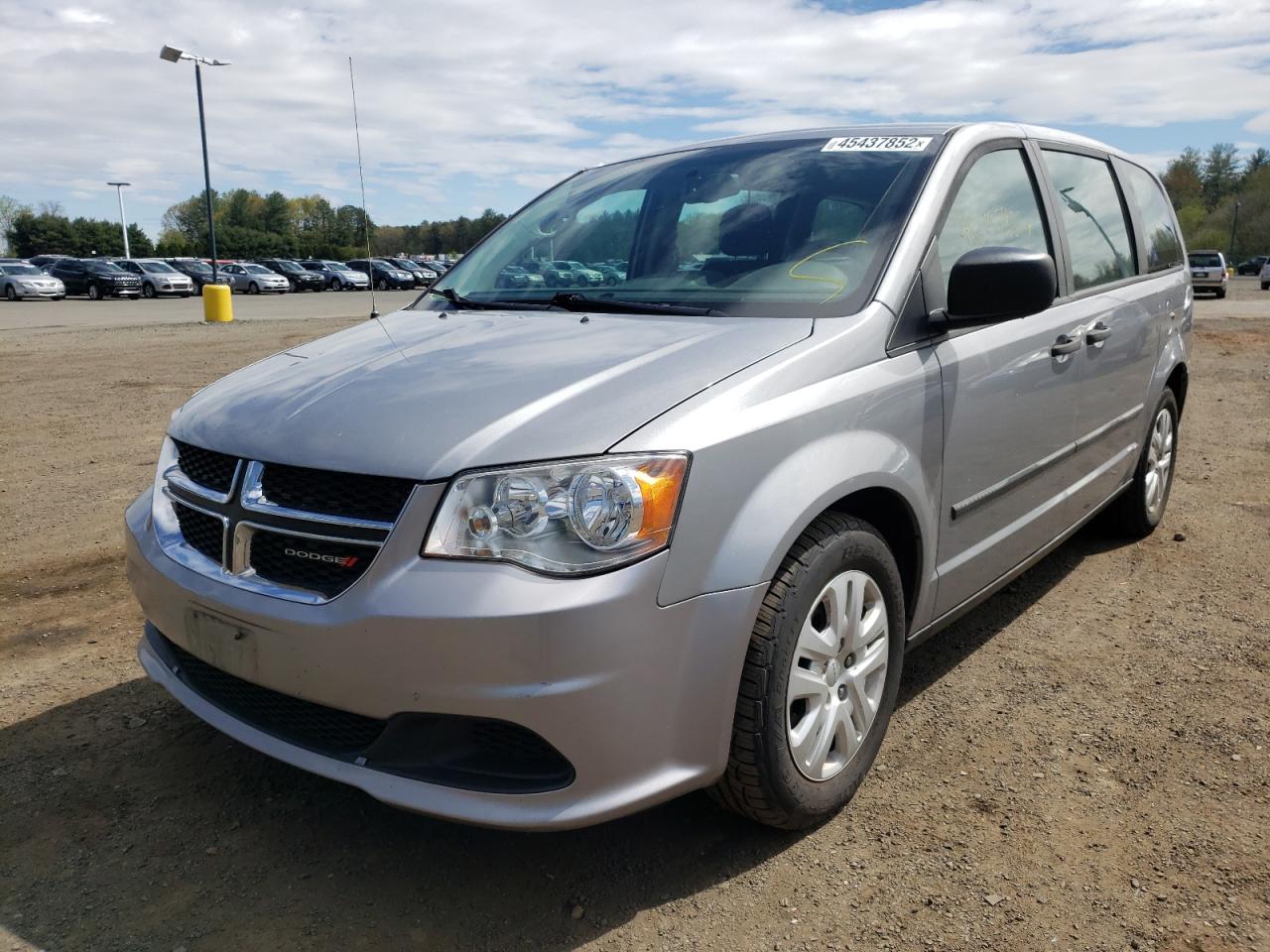 Photo 2 from auction – 2015 DODGE GRAND CARA with VIN 2C4RDGBG1FR550725