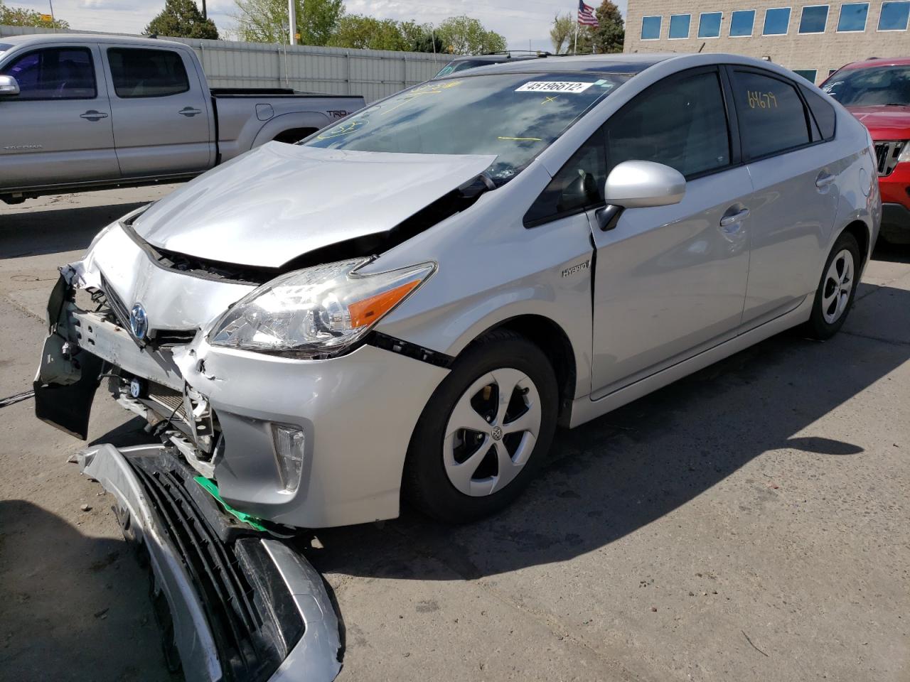 Photo 2 from auction – 2014 TOYOTA PRIUS with VIN JTDKN3DU6E1741859
