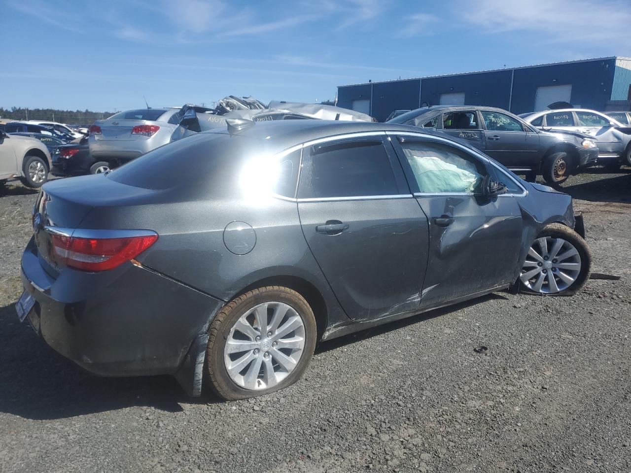 Photo 4 from auction – 2016 BUICK VERANO with VIN 1G4P15SK9G4144832