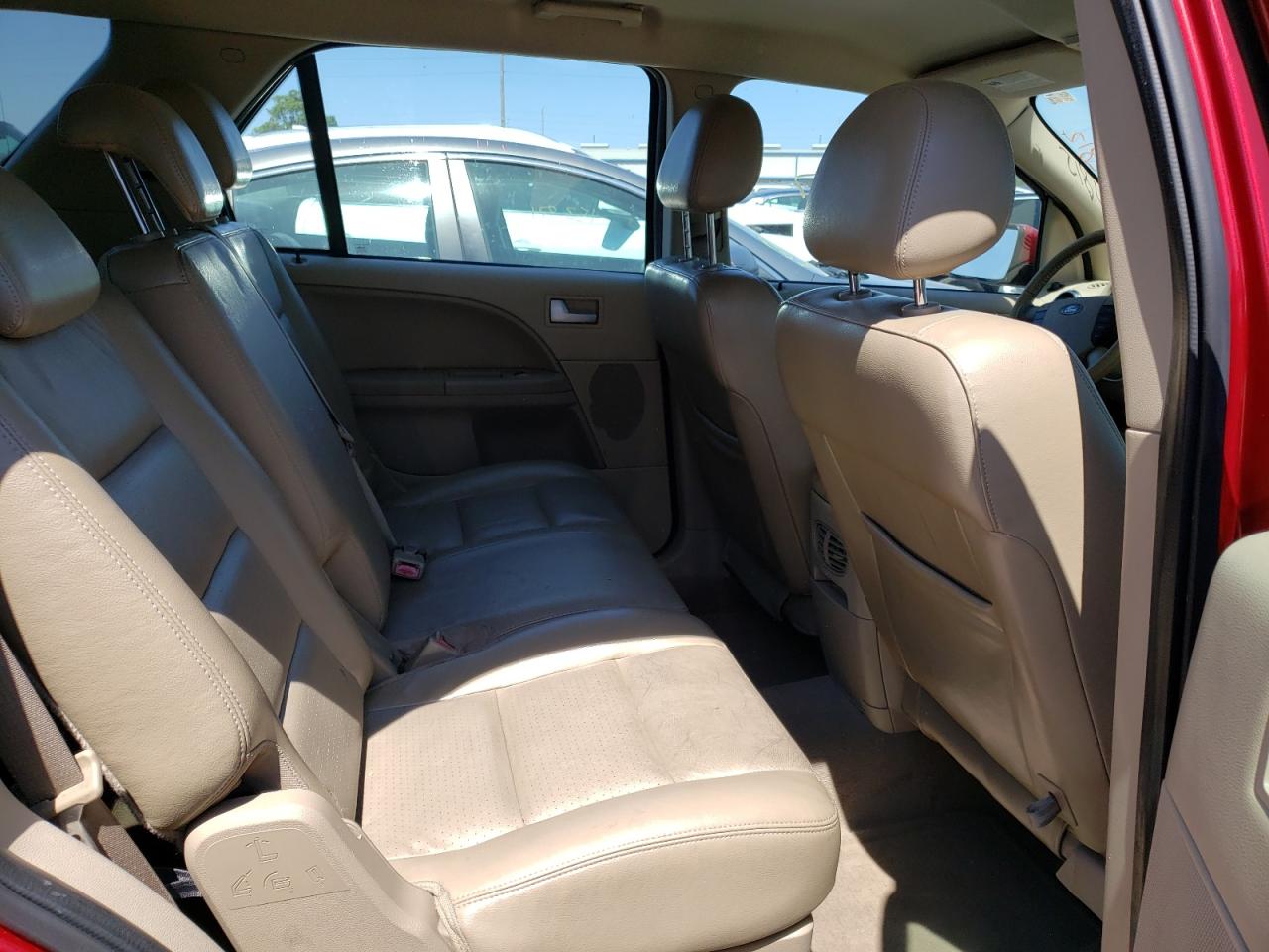 Photo 6 from auction – 2005 FORD FREESTYLE with VIN 1FMZK02115GA80748