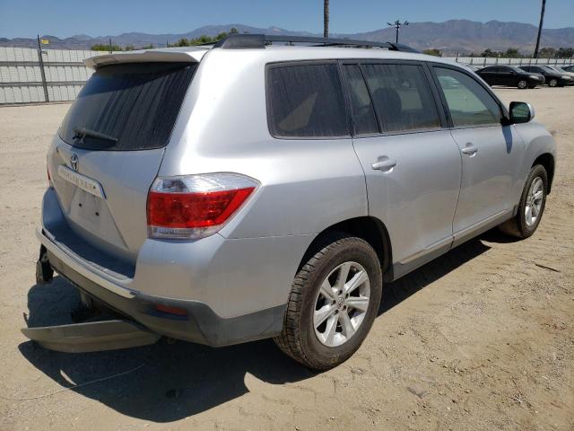 Photo 4 from auction – 2013 TOYOTA HIGHLANDER with VIN 5TDZK3EH4DS094954