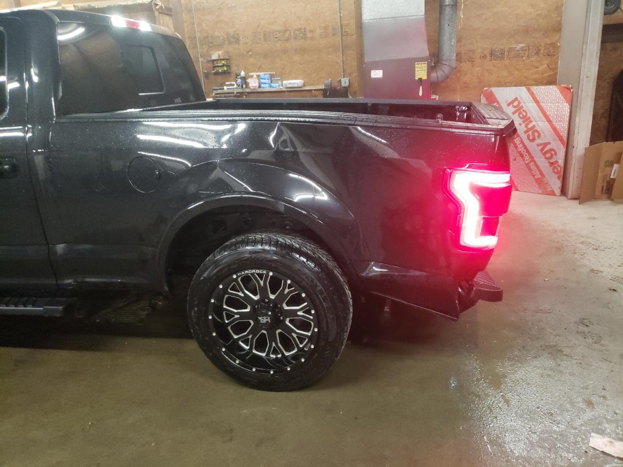 Photo 20 from auction – 2015 FORD F150 SUPER with VIN 1FTFW1EG7FFC36980