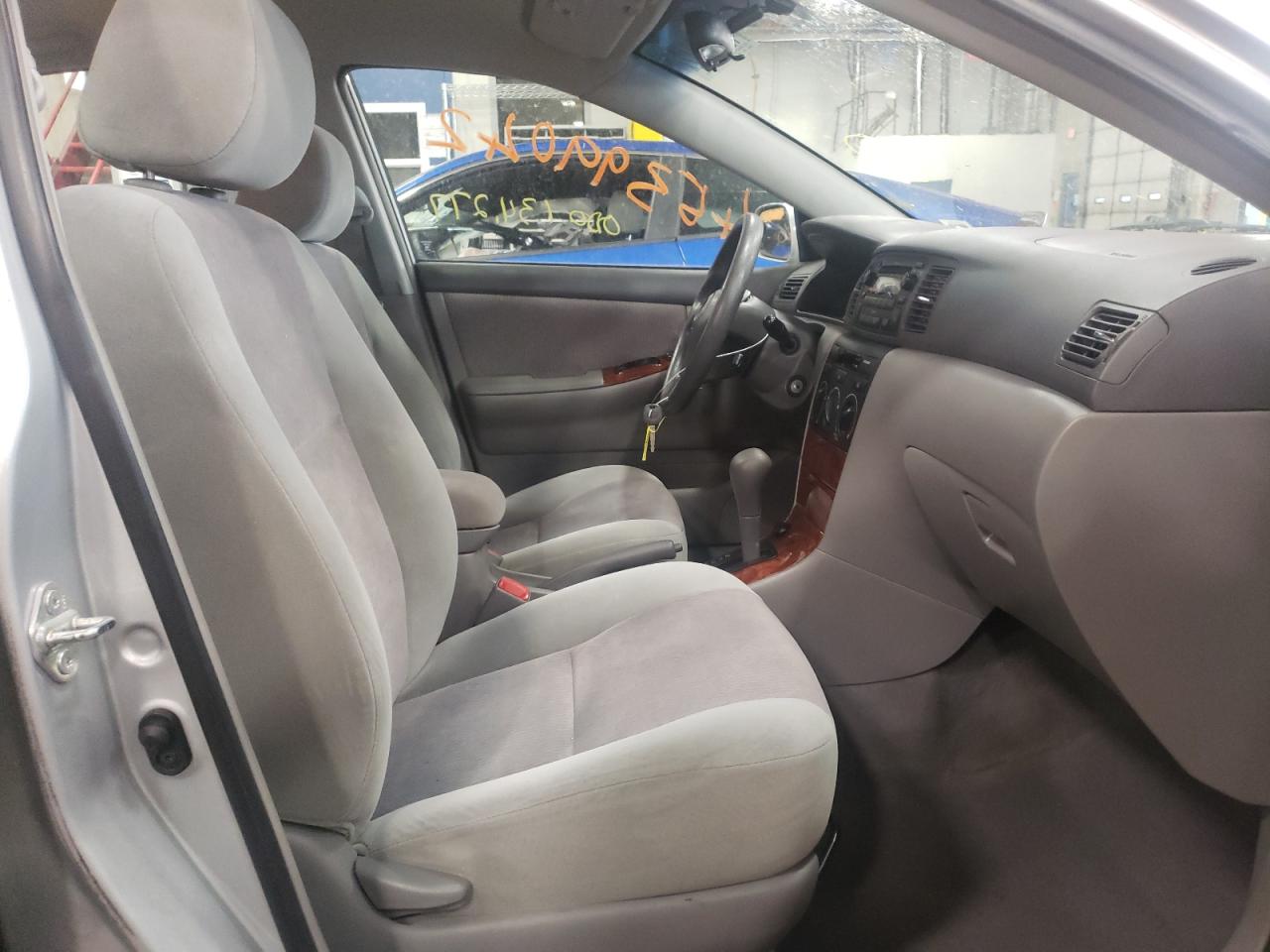 Photo 5 from auction – 2007 TOYOTA COROLLA CE with VIN 1NXBR32E87Z885166