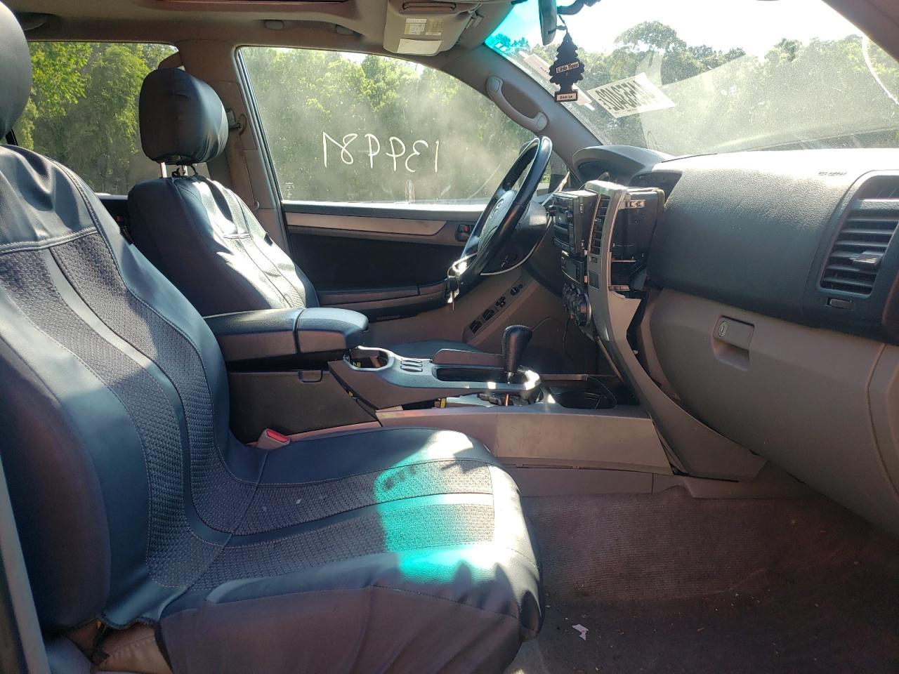 Photo 5 from auction – 2006 TOYOTA 4RUNNER SR with VIN JTEZU14R468048942