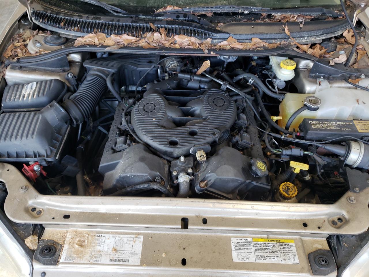 Photo 7 from auction – 2004 DODGE INTREPID S with VIN 2B3HD46R64H697410