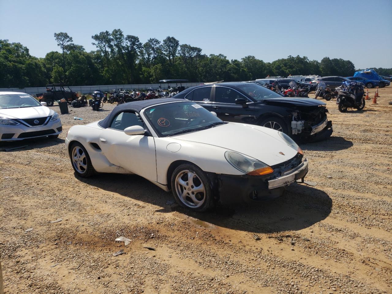 Photo 9 from auction – 2000 PORSCHE BOXSTER with VIN WP0CA2988YU620890