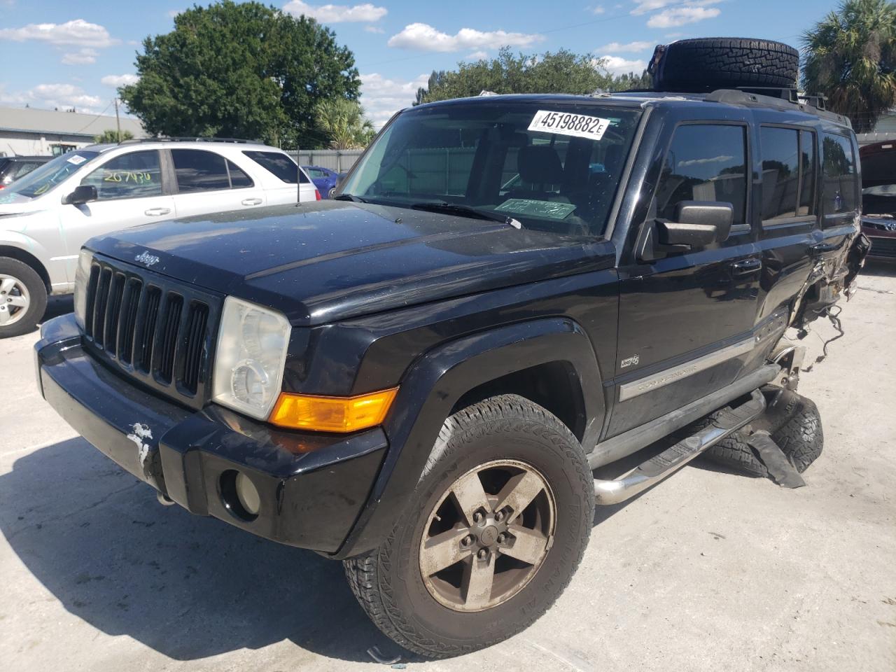 Photo 2 from auction – 2006 JEEP COMMANDER with VIN 1J8HG48K46C313824