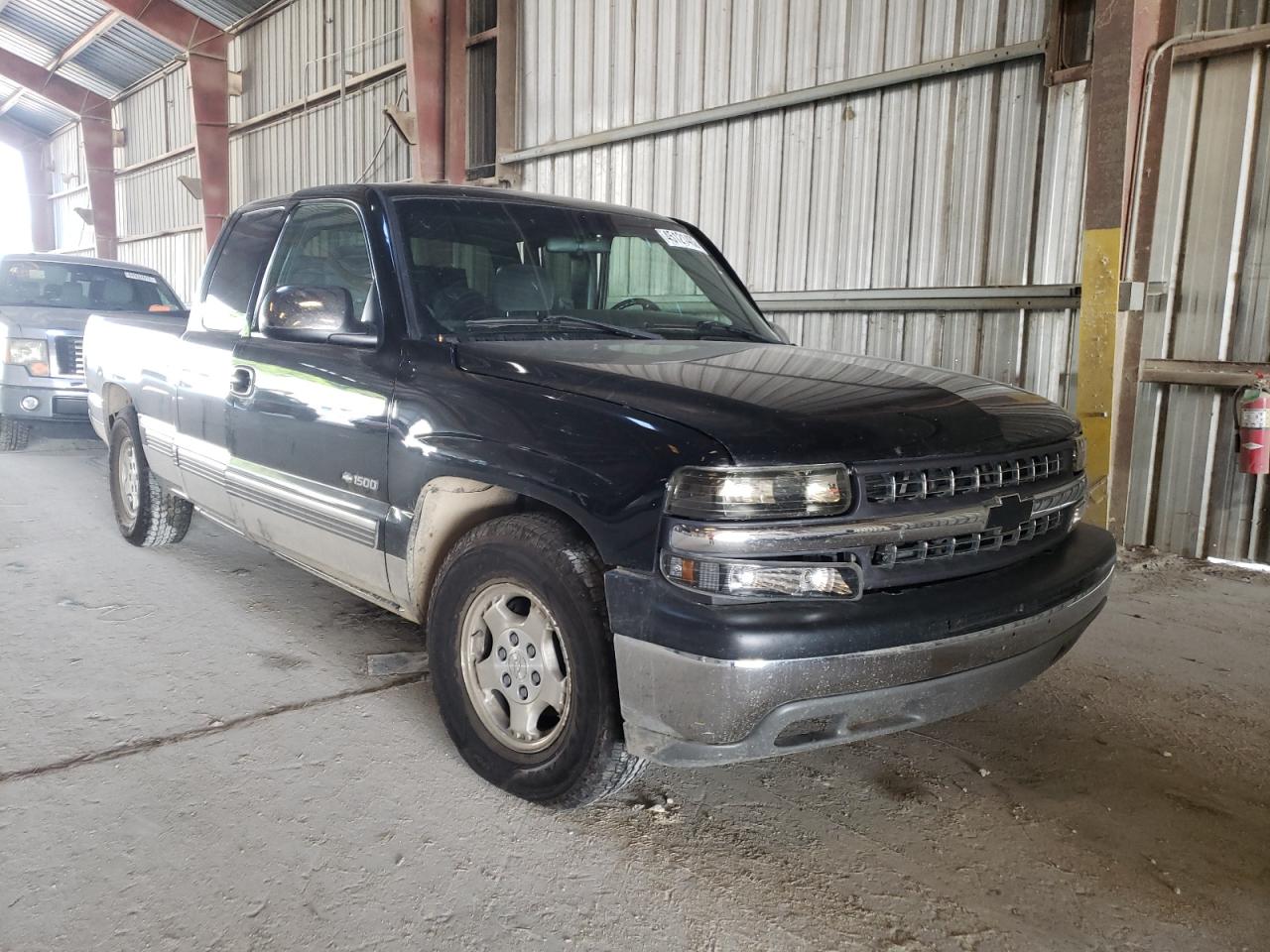 Photo 14 from auction – 2002 CHEVROLET SILVERADO with VIN 2GCEC19T121415724