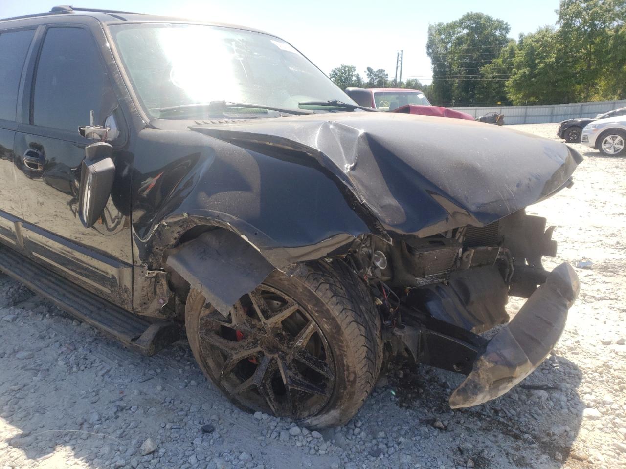 Photo 9 from auction – 2004 FORD EXPEDITION with VIN 1FMFU17LX4LB83511