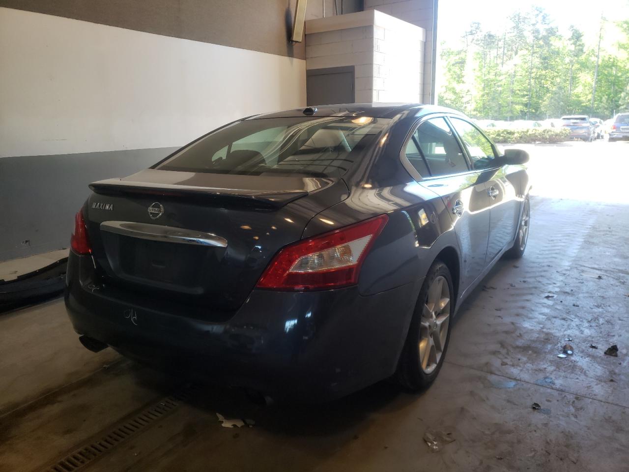 Photo 4 from auction – 2010 NISSAN MAXIMA S with VIN 1N4AA5AP2AC863267