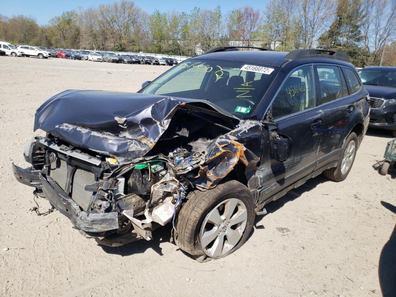 Photo 2 from auction – 2013 SUBARU OUTBACK 2. with VIN 4S4BRBAC0D3272518