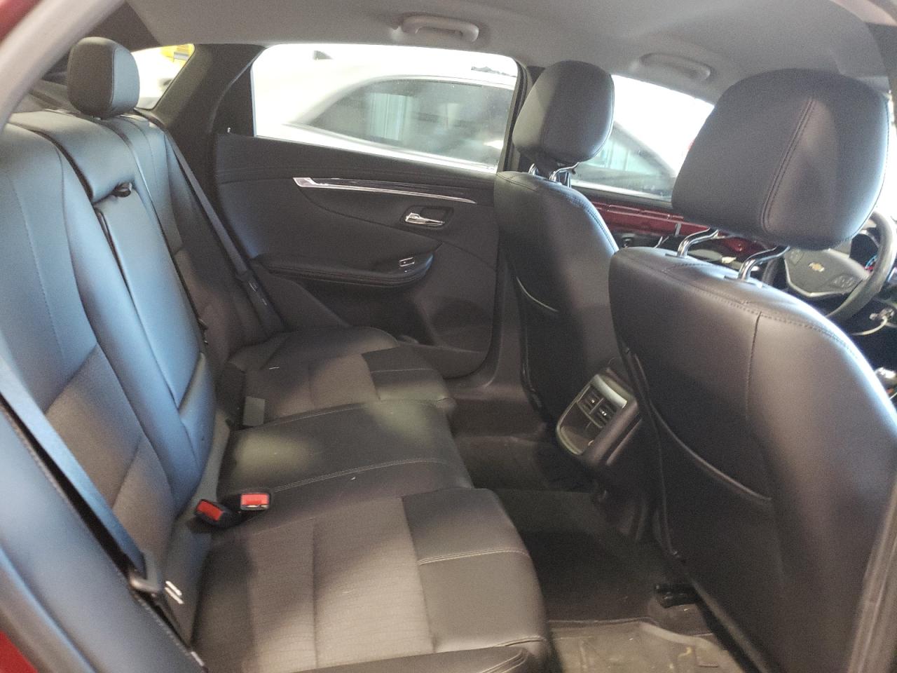 Photo 6 from auction – 2017 CHEVROLET IMPALA LT with VIN 1G1105SA9HU113627