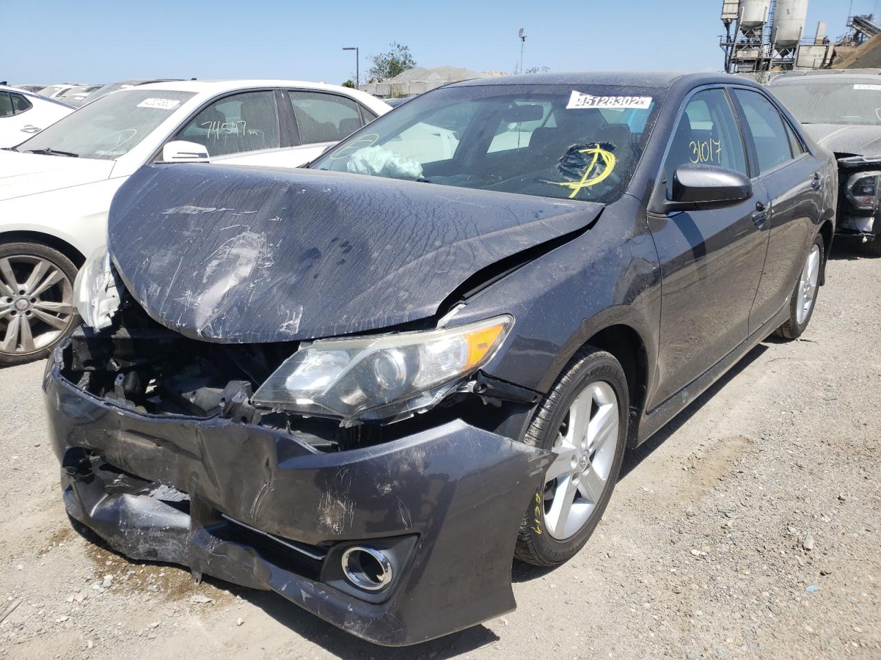 Photo 2 from auction – 2014 TOYOTA CAMRY L with VIN 4T1BF1FKXEU803366