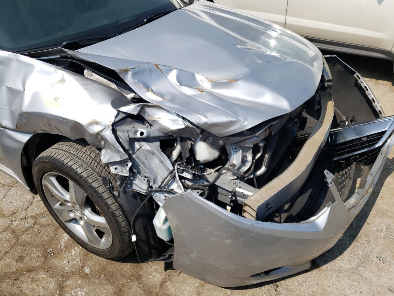 Photo 9 from auction – 2011 ACURA TSX with VIN JH4CU2F60BC016028