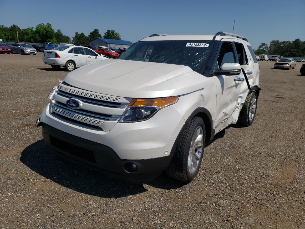 Photo 2 from auction – 2015 FORD EXPLORER L with VIN 1FM5K7F88FGB22350