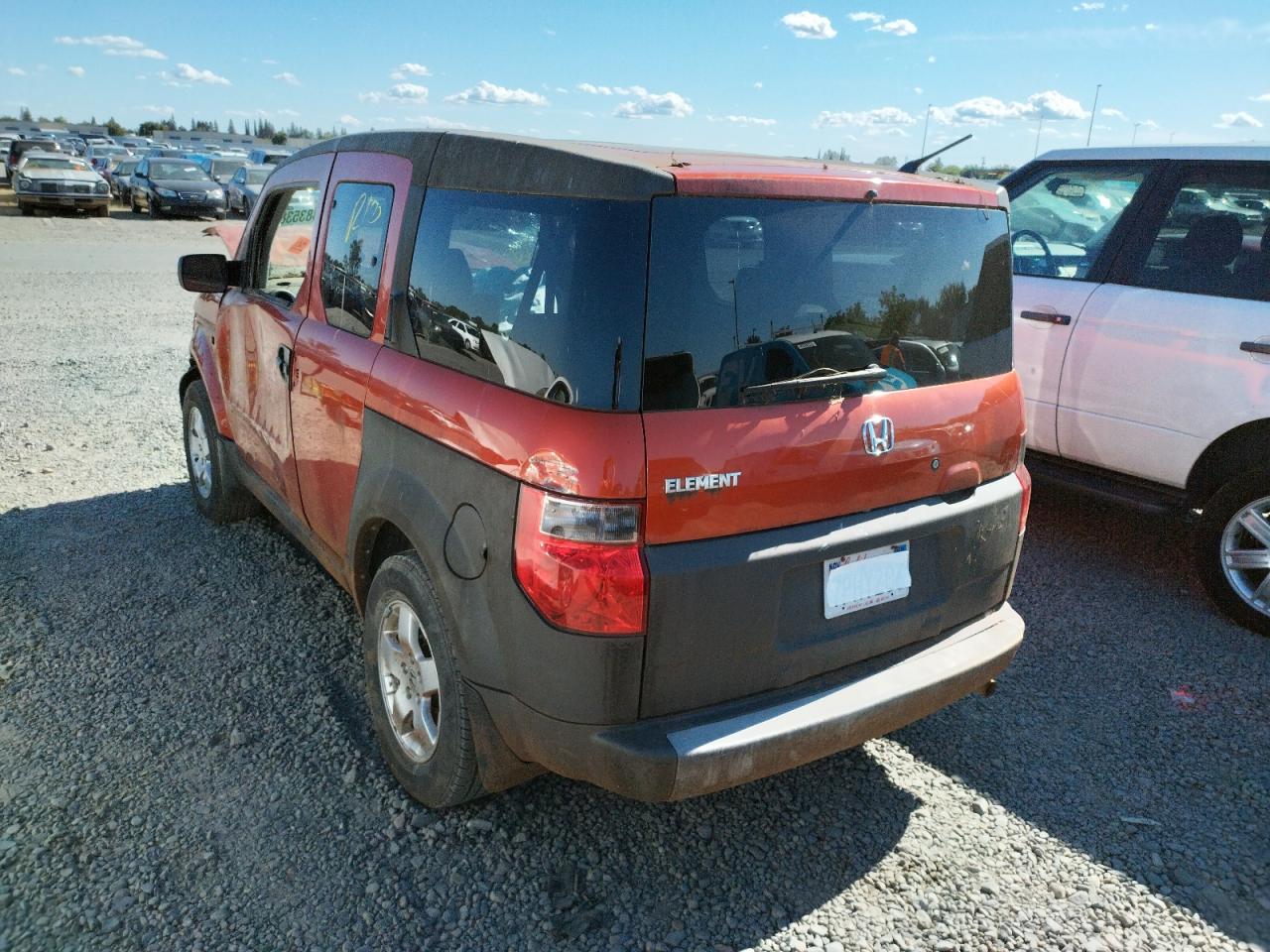 Photo 3 from auction – 2004 HONDA ELEMENT EX with VIN 5J6YH28504L032162
