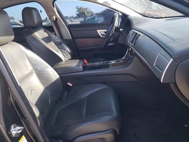 Photo 5 from auction – 2014 JAGUAR XF with VIN SAJWA0ES8EPU16542
