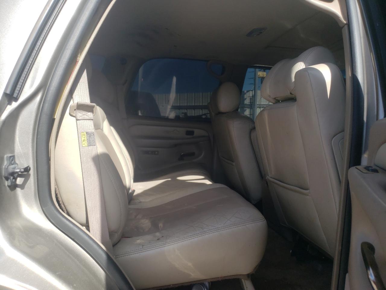 Photo 6 from auction – 2002 GMC DENALI with VIN 1GKEK63UX2J110427