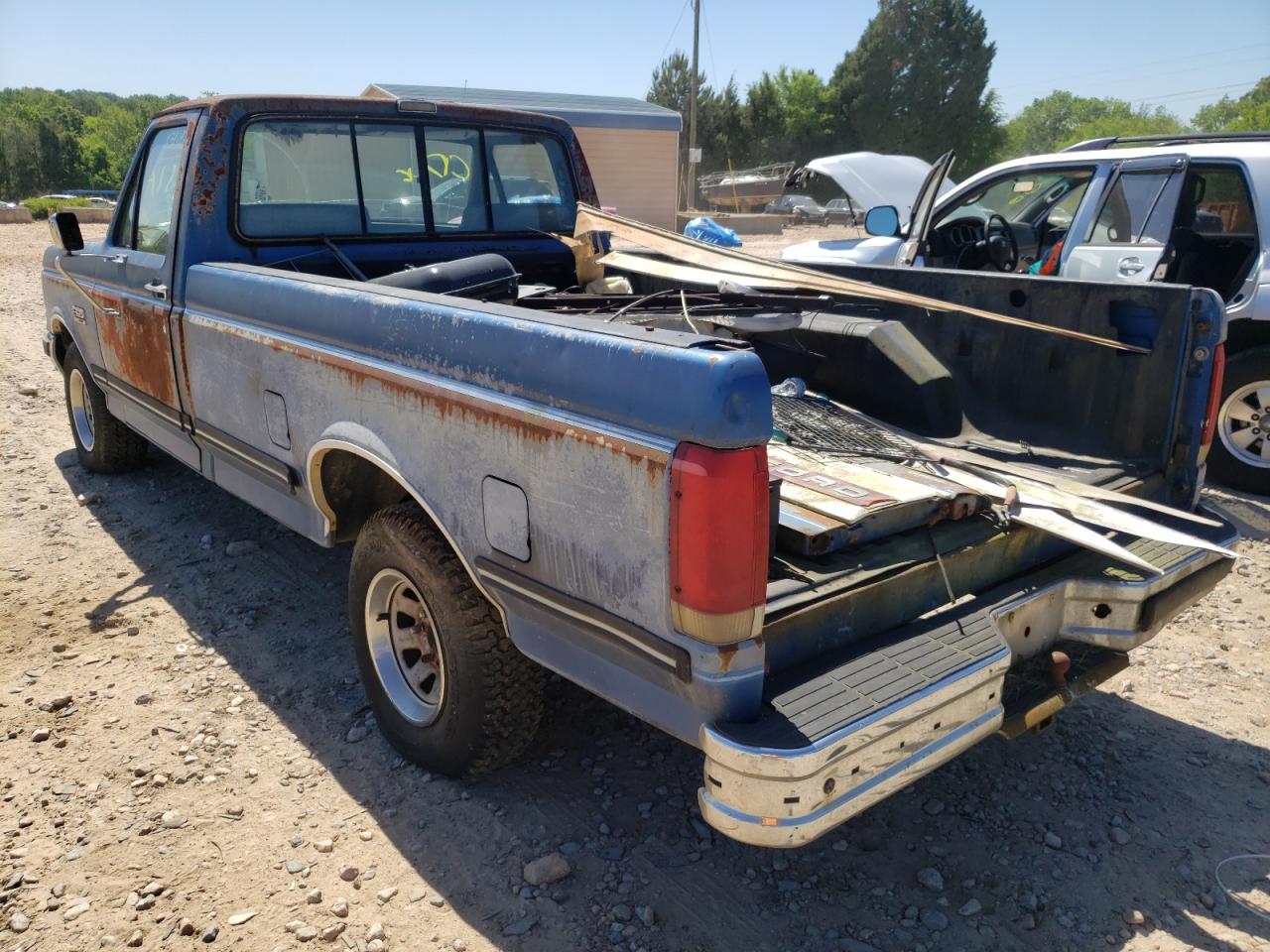 Photo 3 from auction – 1990 FORD F150 with VIN 1FTDF15N3LNB32106