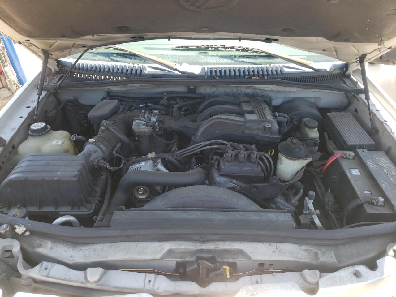 Photo 7 from auction – 2004 MERCURY MOUNTAINEE with VIN 4M2DU66E44UJ22641