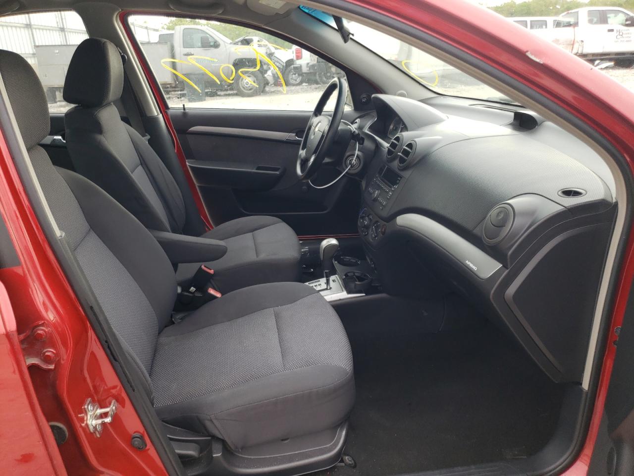 Photo 5 from auction – 2011 CHEVROLET AVEO LS with VIN KL1TD5DE2BB220582