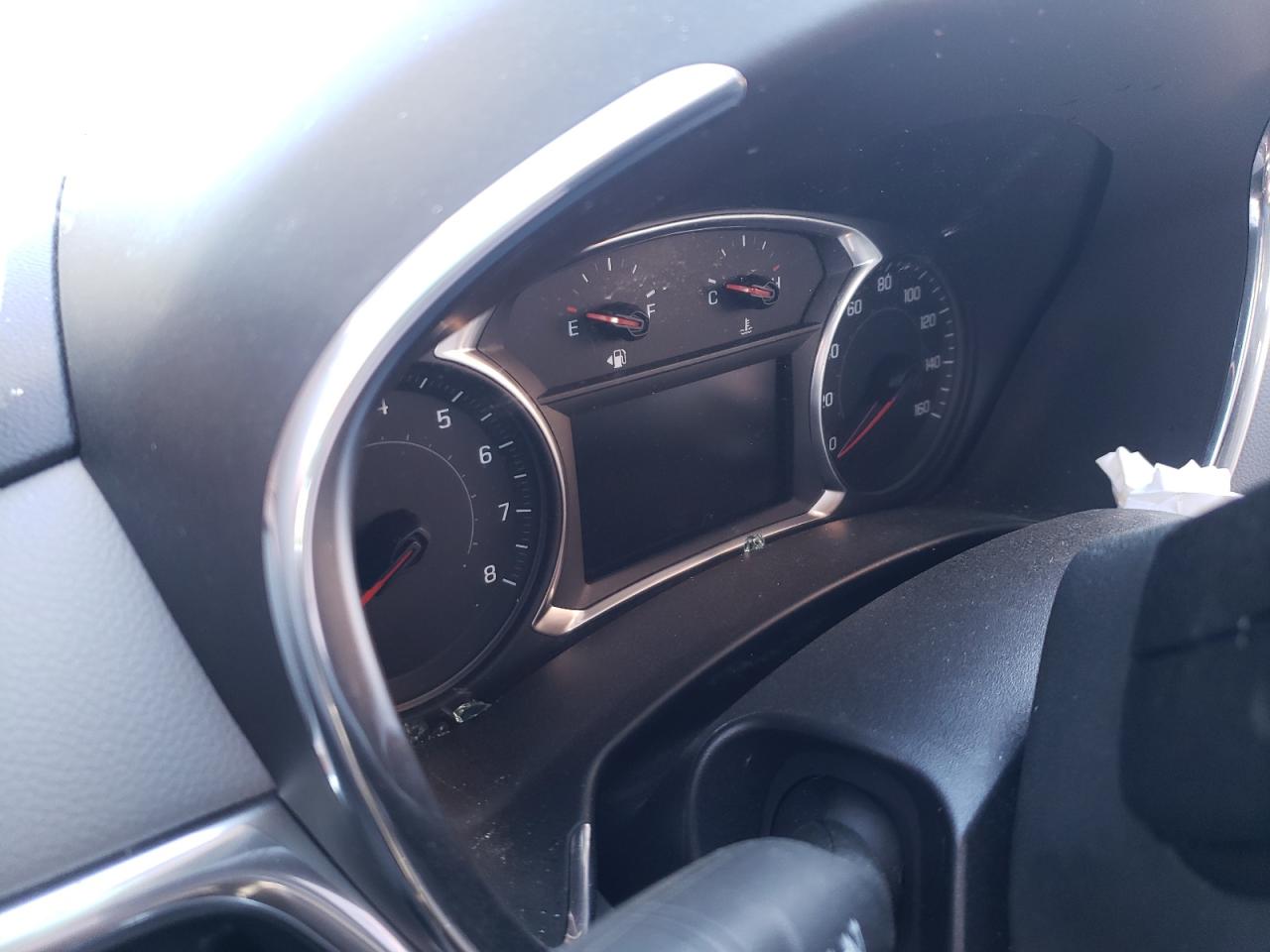 Photo 8 from auction – 2019 CHEVROLET EQUINOX LT with VIN 2GNAXUEV2K6183429