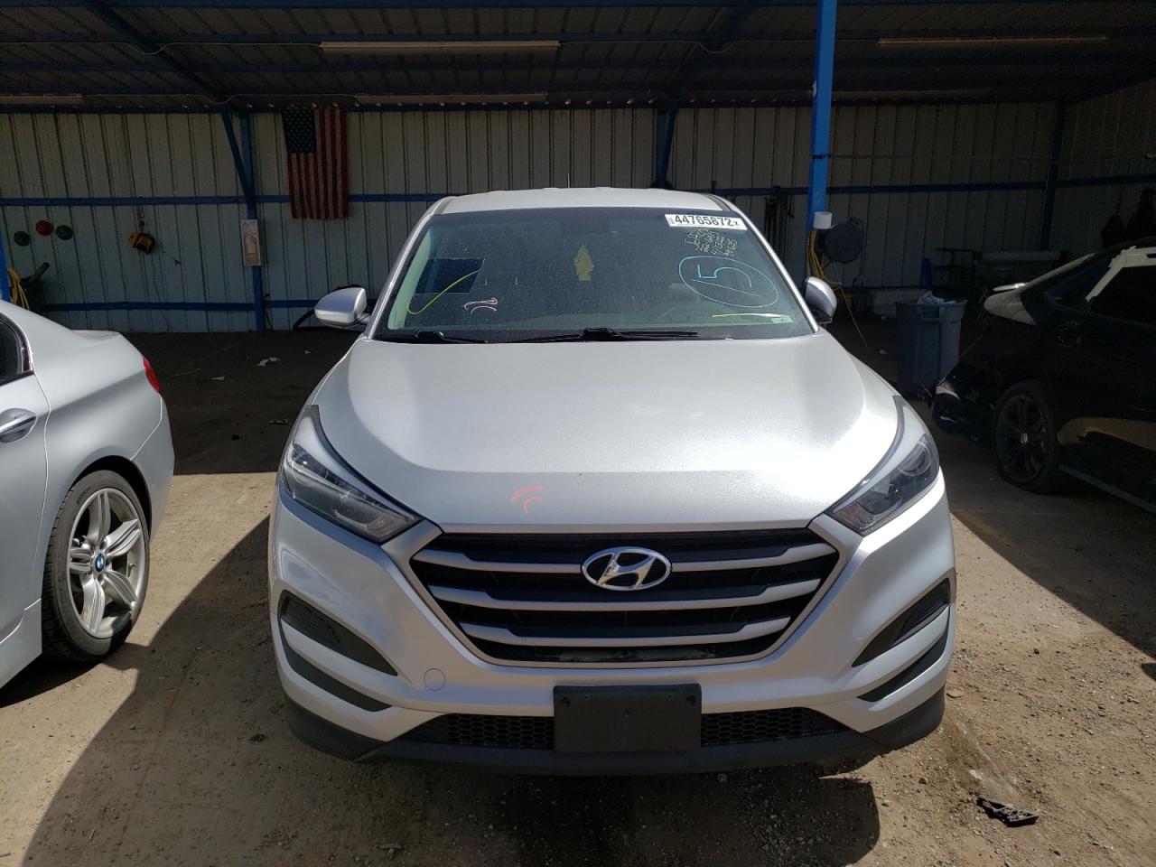 Photo 9 from auction – 2018 HYUNDAI TUCSON SE with VIN KM8J2CA40JU682224