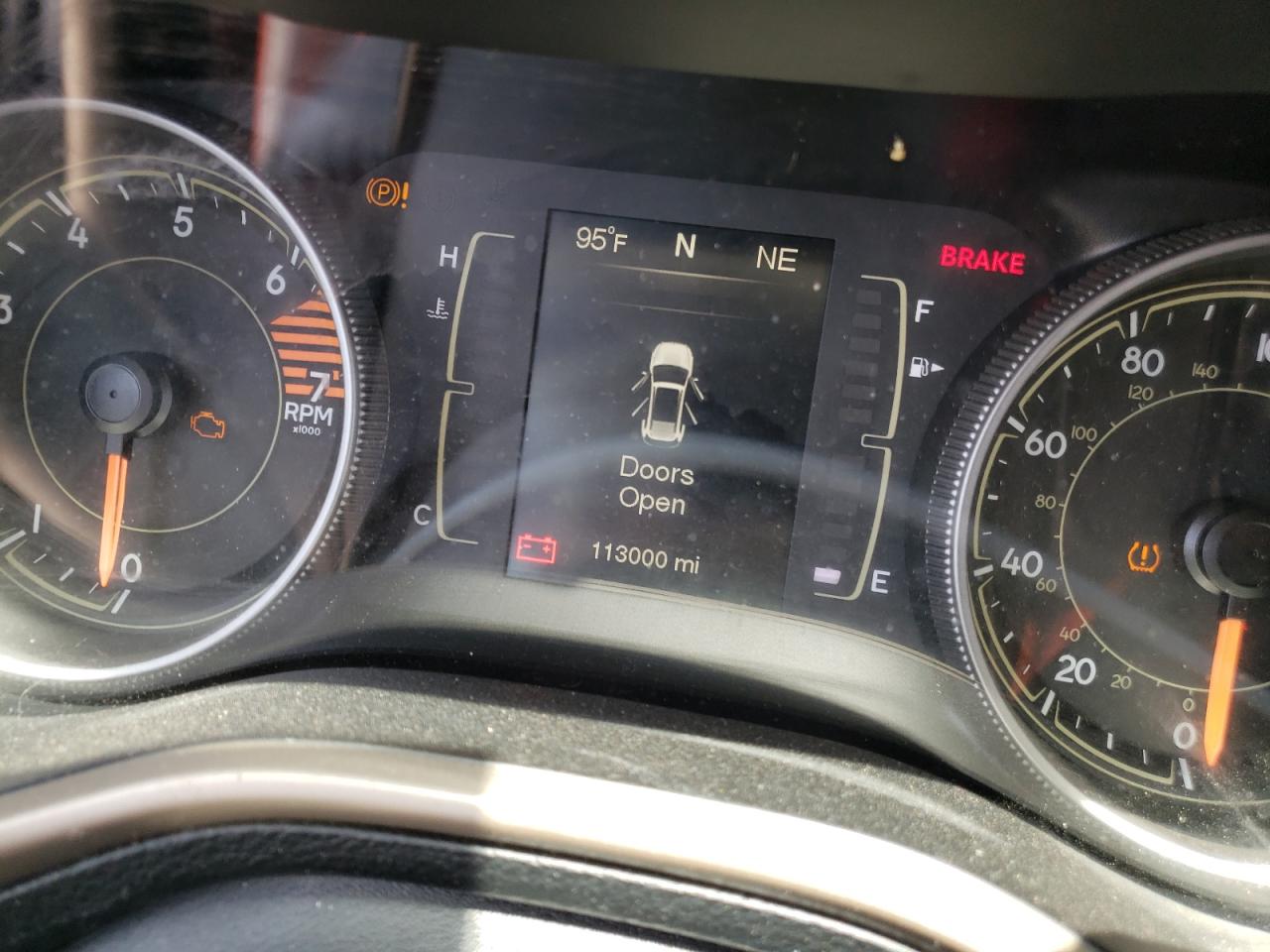 Photo 8 from auction – 2016 JEEP CHEROKEE L with VIN 1C4PJMCB3GW236195