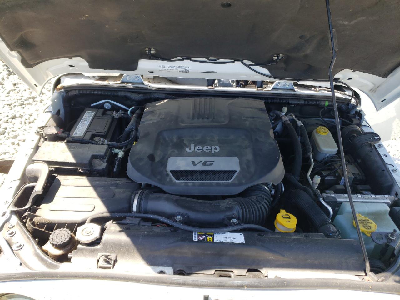Photo 7 from auction – 2015 JEEP WRANGLER U with VIN 1C4BJWEG6FL685983