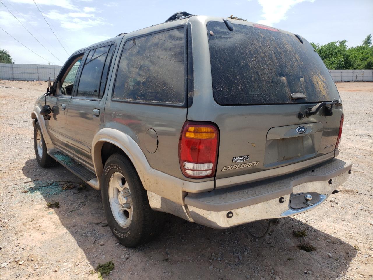 Photo 3 from auction – 2000 FORD EXPLORER E with VIN 1FMZU64E5YZB11327