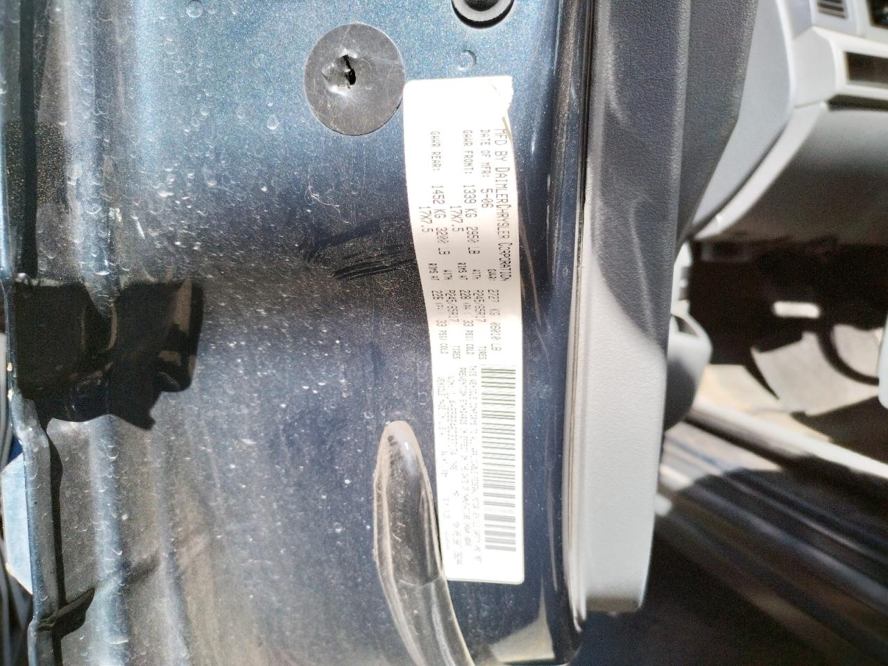 Photo 10 from auction – 2006 JEEP GRAND CHER with VIN 1J4HS58246C337174