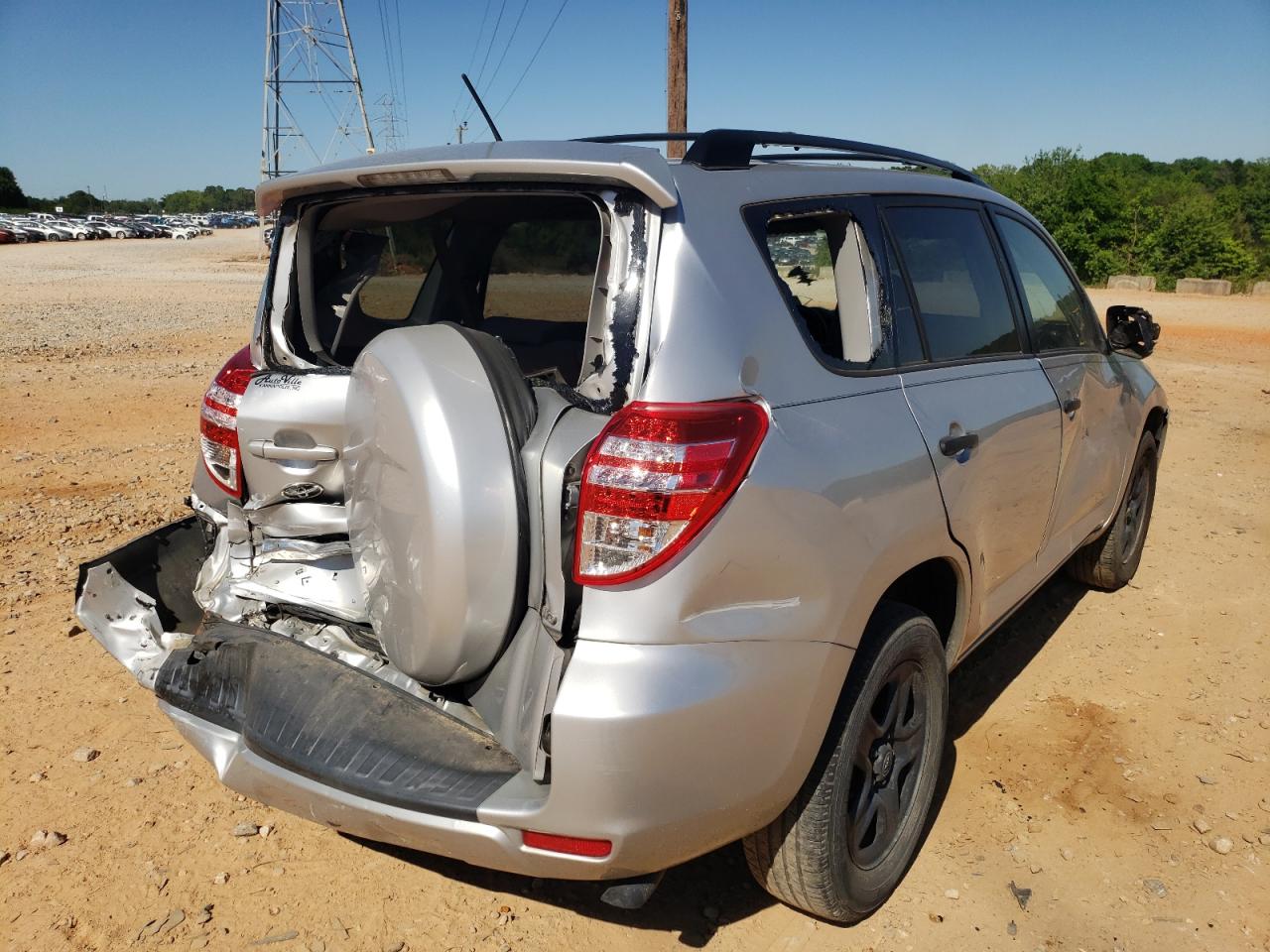 Photo 4 from auction – 2011 TOYOTA RAV4 with VIN 2T3BF4DV6BW144624